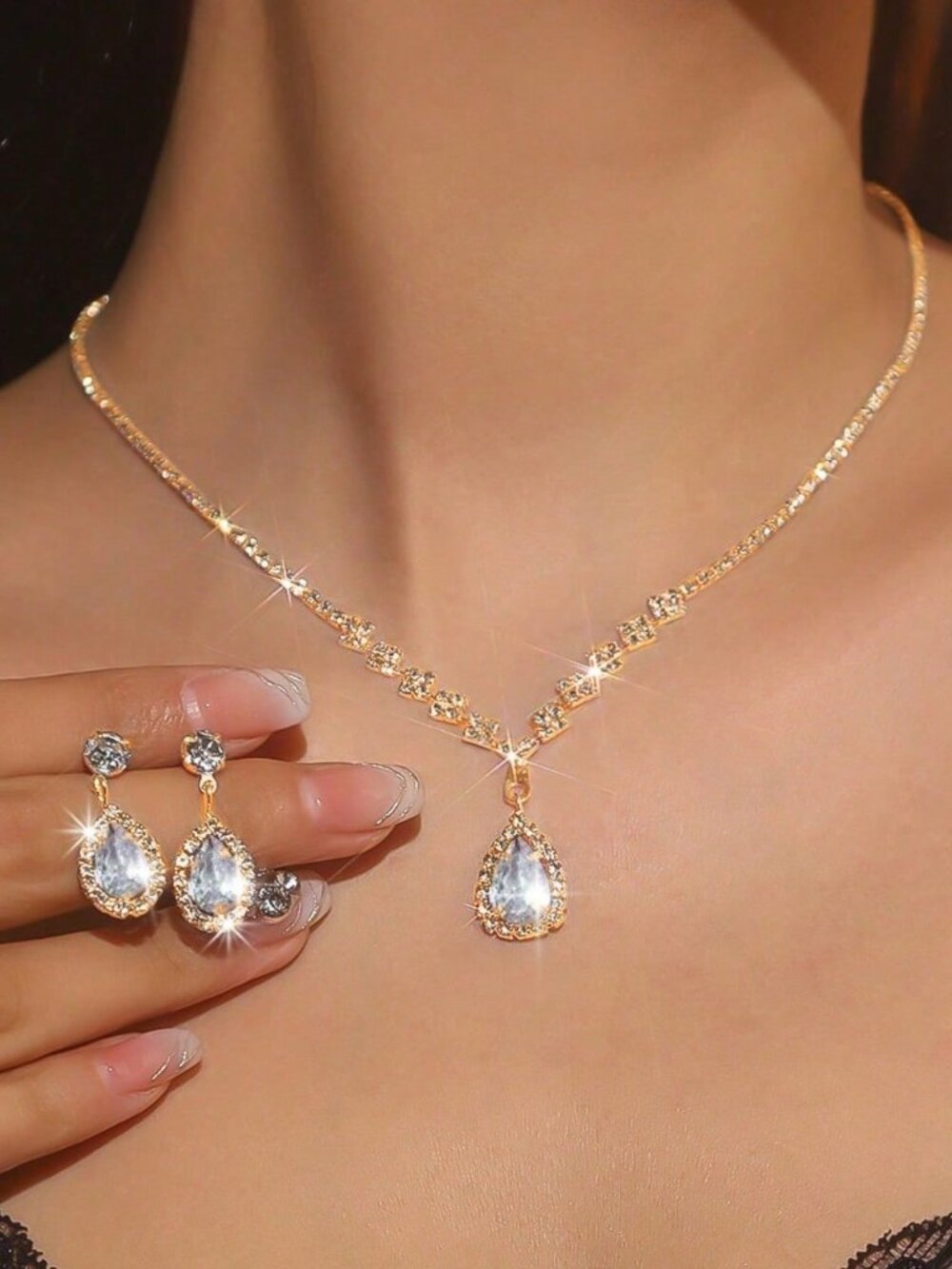 3/$35 NWT Gold Teardrop Crystal Necklace & Earrings Jewelry Set Prom Wedding